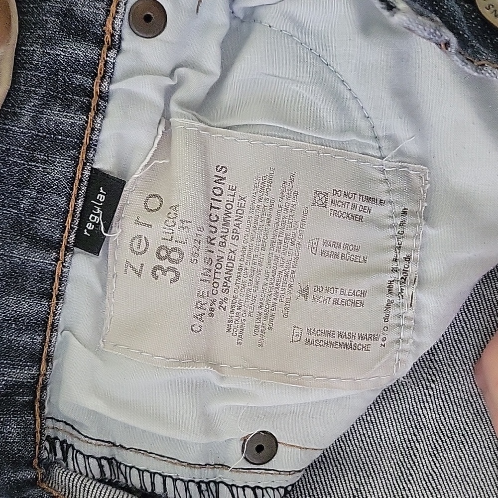 Jeans - Picture 4 of 4